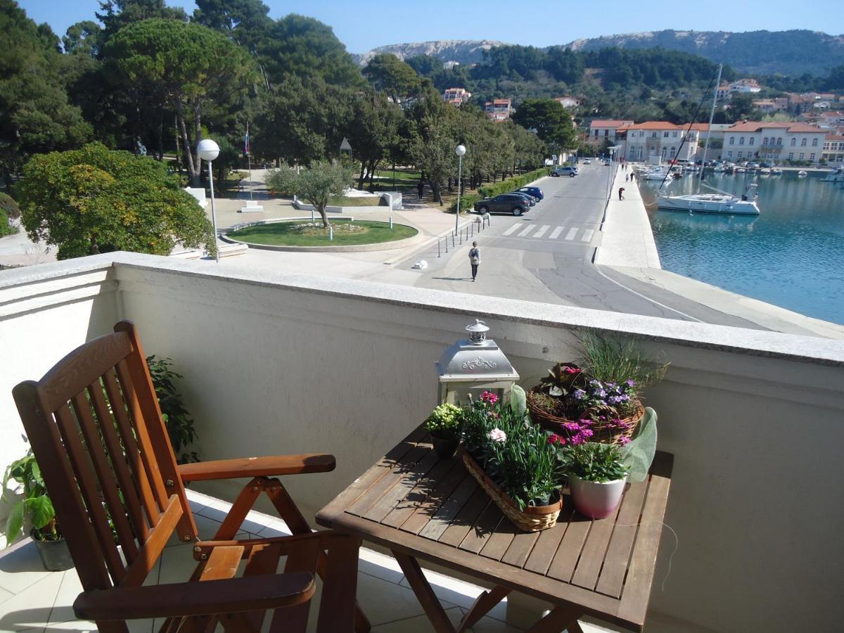 M. De Dominisa 5 Apartment Rab Town Exterior photo