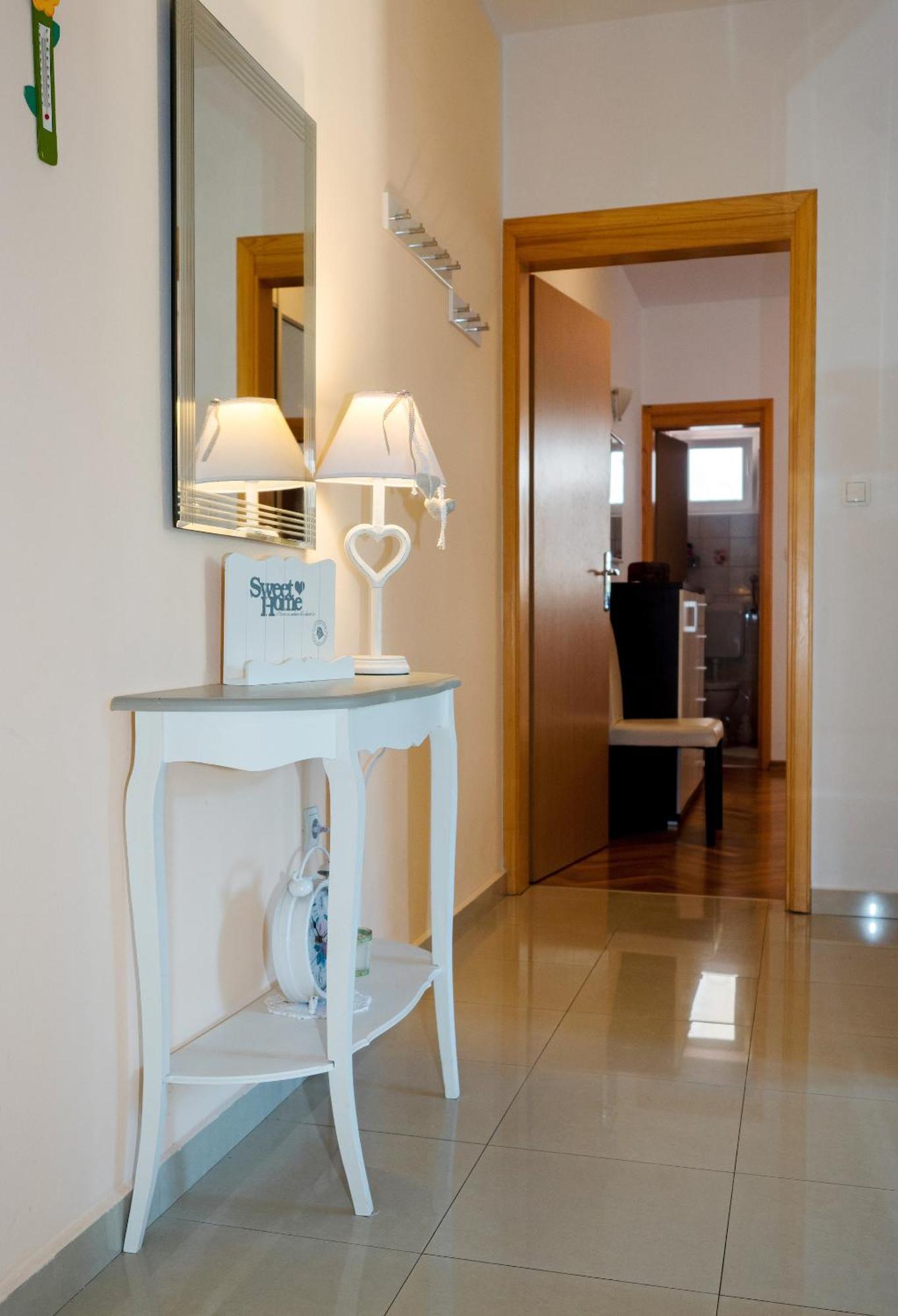 M. De Dominisa 5 Apartment Rab Town Exterior photo